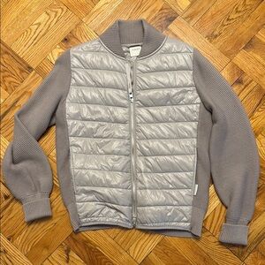 Varley Gray Quilted Bomber Jacket with Knit Sleeves